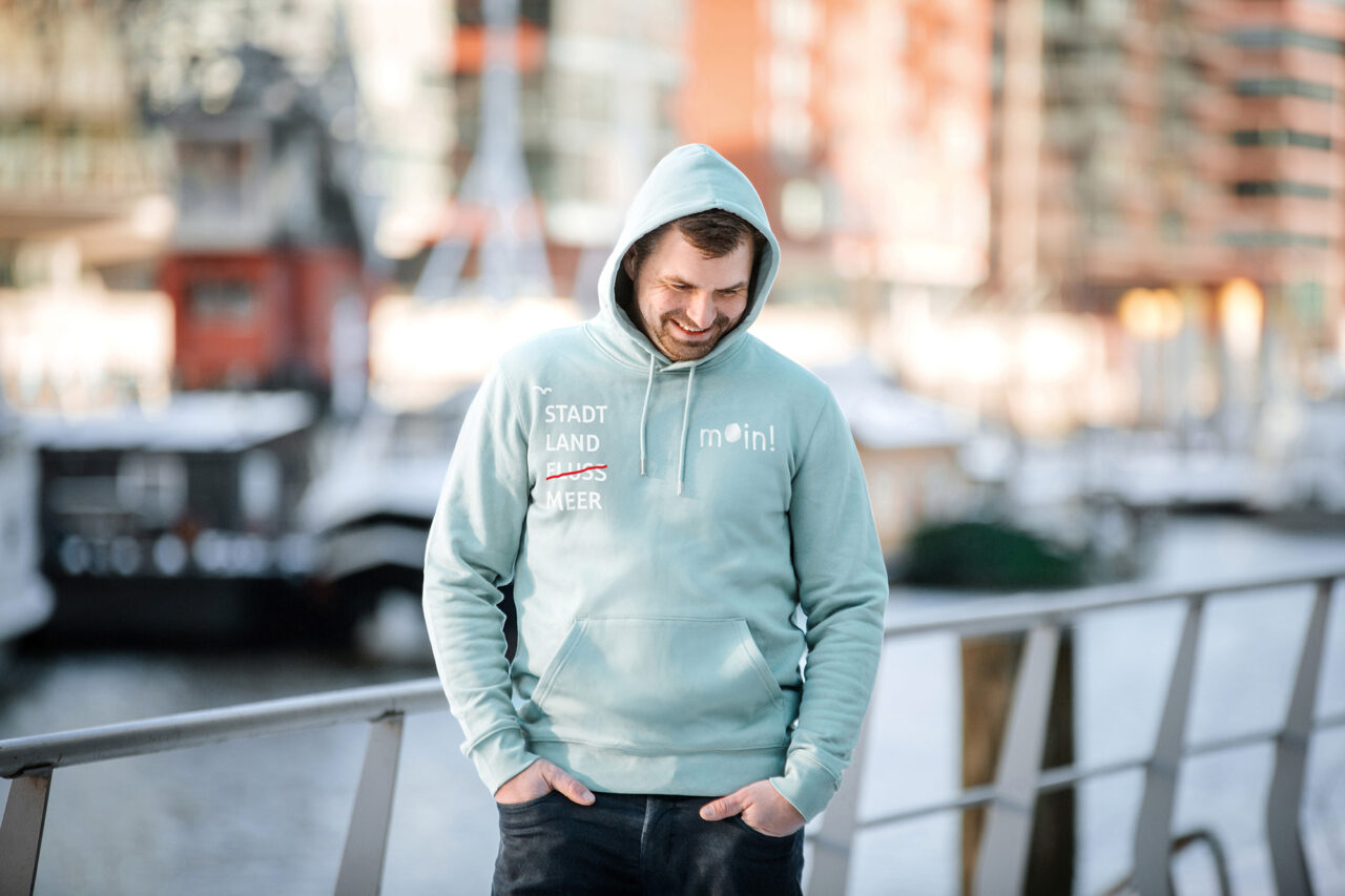 1-Hoodie-mint-StadtLand-Weiss-Vorne-jpg 1-Hoodie-mint-StadtLand-Weiss-Vorne.jpg